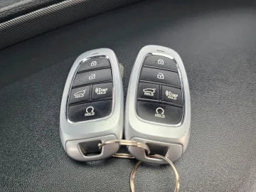 2023 Hyundai Santa Fe с пробегом 57 230 км