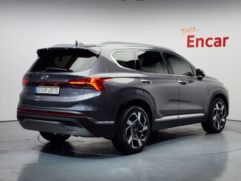 2023 Hyundai Santa Fe с пробегом 64 462 км