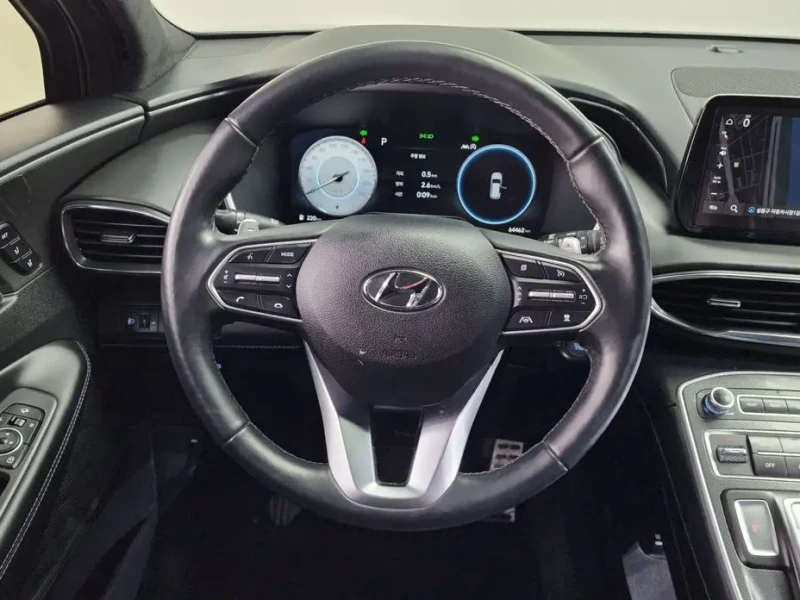 2023 Hyundai Santa Fe с пробегом 64 462 км