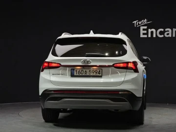 2021 Hyundai Santa Fe с пробегом 75 875 км