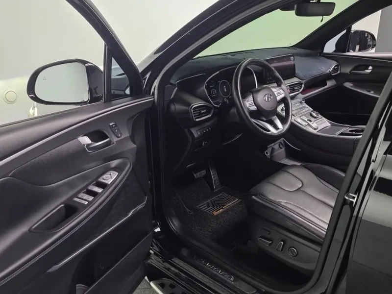 2021 Hyundai Santa Fe с пробегом 33 695 км