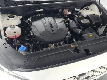 2023 Hyundai Santa Fe с пробегом 27 519 км