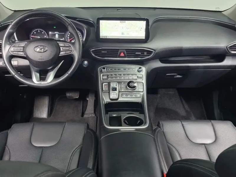 2023 Hyundai Santa Fe с пробегом 27 519 км