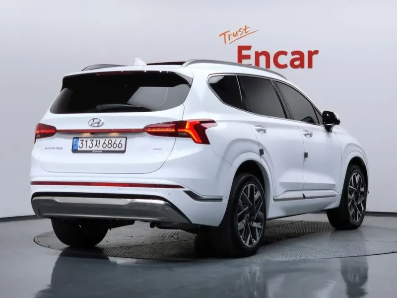 2022 Hyundai Santa Fe с пробегом 37 592 км