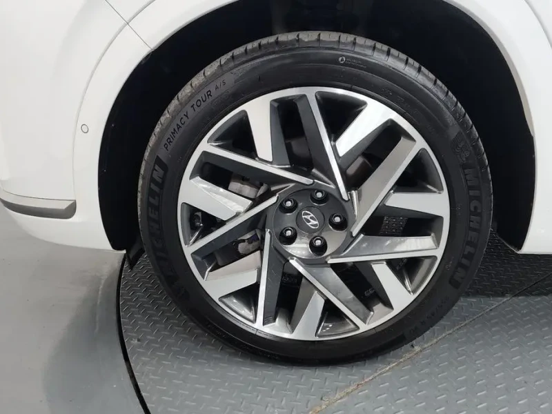 2022 Hyundai Santa Fe с пробегом 37 592 км
