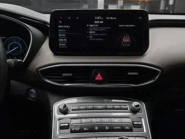 2022 Hyundai Santa Fe с пробегом 50 001 км