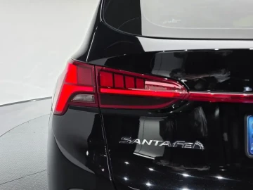 2022 Hyundai Santa Fe с пробегом 50 001 км