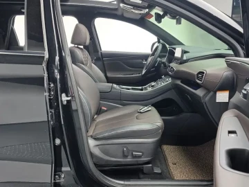 2022 Hyundai Santa Fe с пробегом 50 001 км