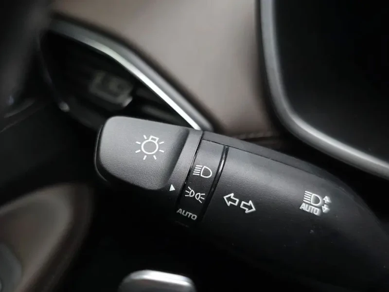 2022 Hyundai Santa Fe с пробегом 50 001 км
