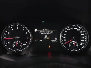 2023 Hyundai Santa Fe с пробегом 93 719 км