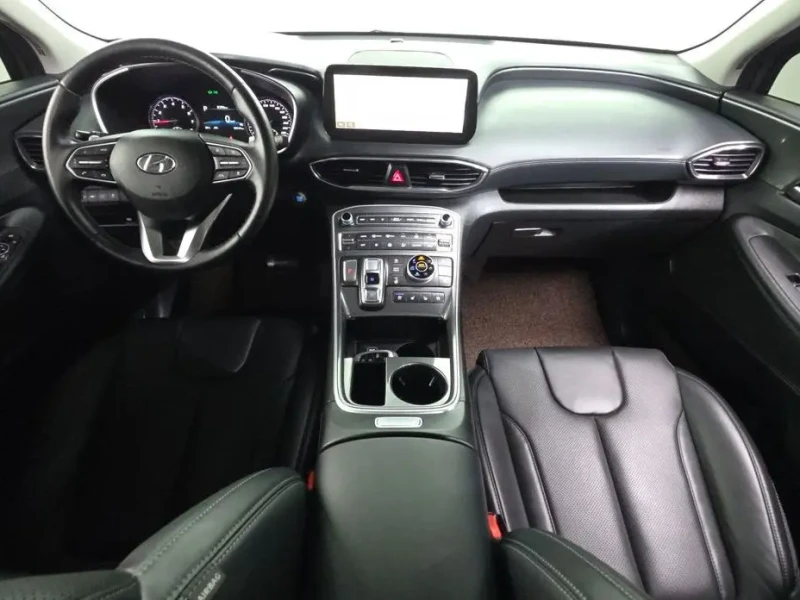 2023 Hyundai Santa Fe с пробегом 93 719 км