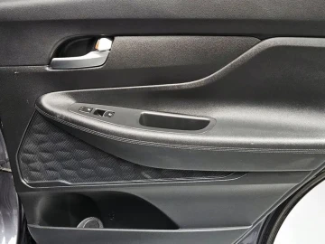 2023 Hyundai Santa Fe с пробегом 84 655 км