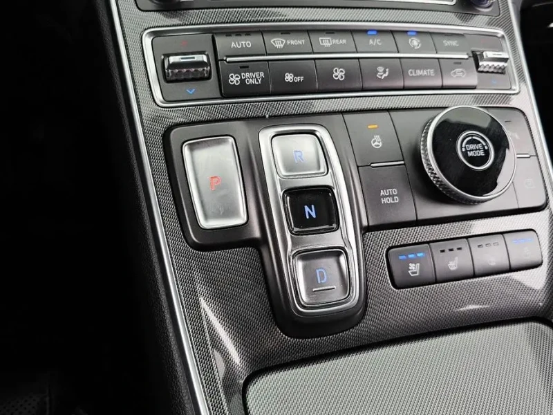 2023 Hyundai Santa Fe с пробегом 87 093 км