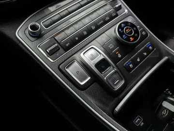 2021 Hyundai Santa Fe с пробегом 52 420 км