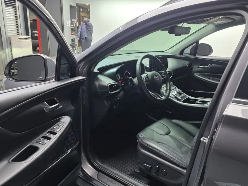 2021 Hyundai Santa Fe с пробегом 52 420 км