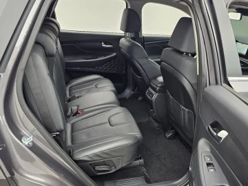 2023 Hyundai Santa Fe с пробегом 87 093 км