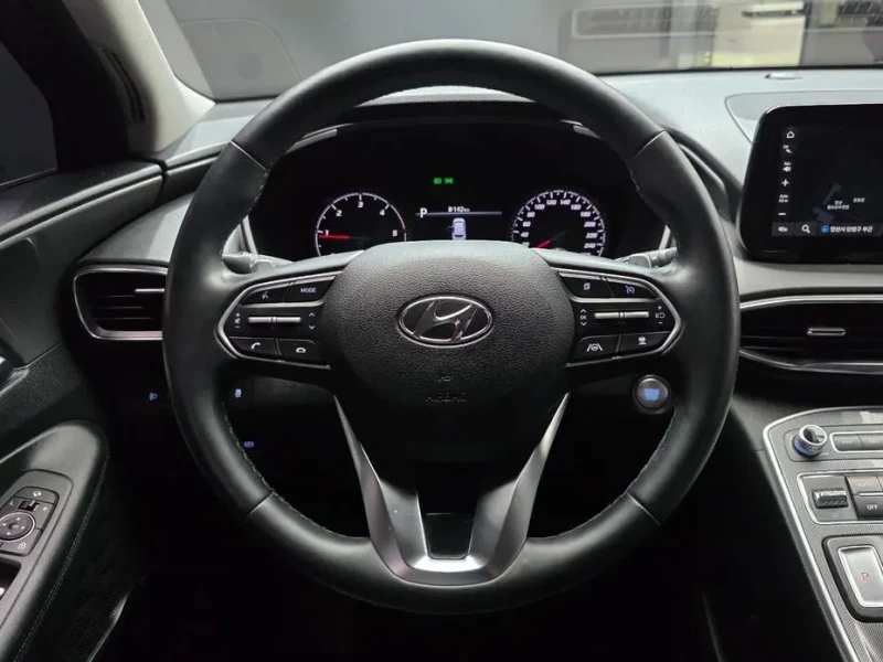 2021 Hyundai Santa Fe с пробегом 52 420 км