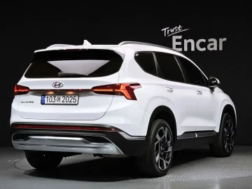 2021 Hyundai Santa Fe с пробегом 67 406 км