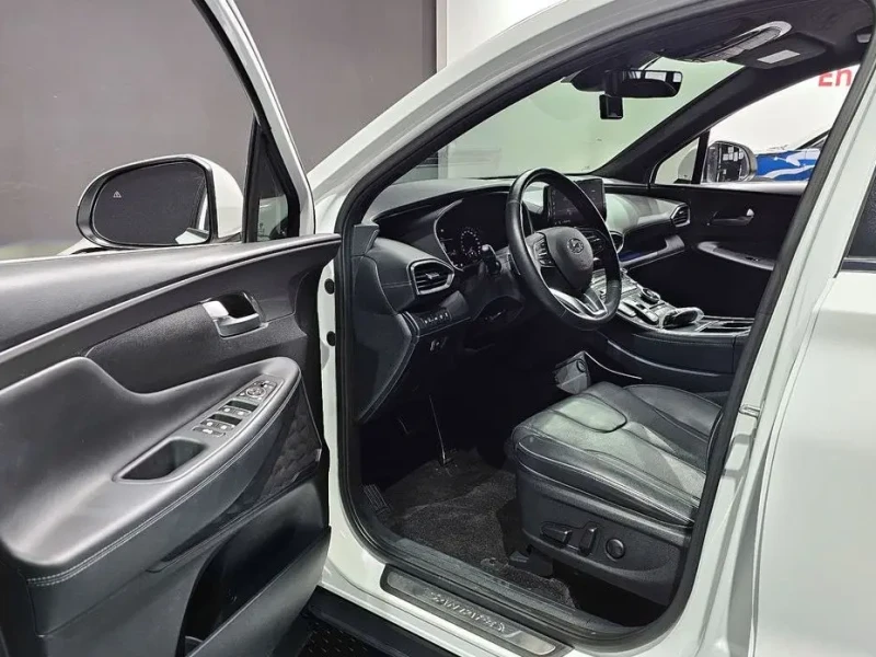 2021 Hyundai Santa Fe с пробегом 67 406 км