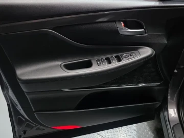 2021 Hyundai Santa Fe с пробегом 52 420 км