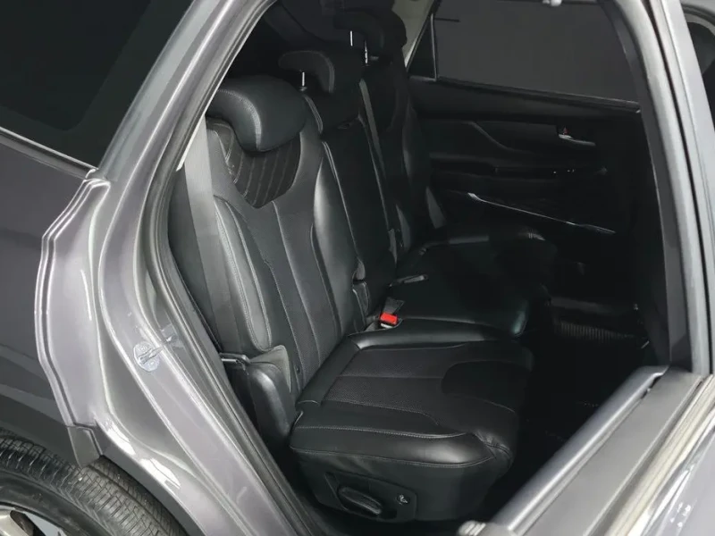 2021 Hyundai Santa Fe с пробегом 52 420 км