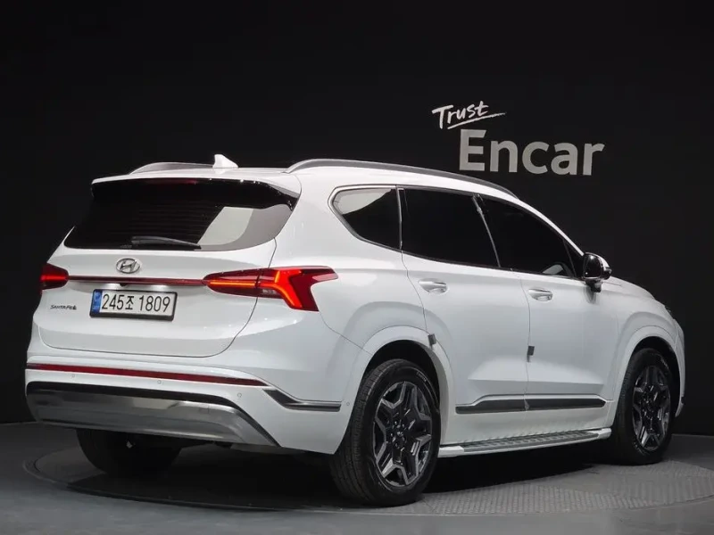 2021 Hyundai Santa Fe с пробегом 75 459 км