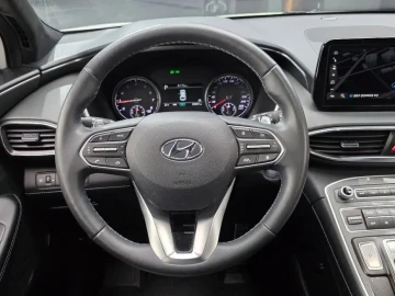 2023 Hyundai Santa Fe с пробегом 30 557 км