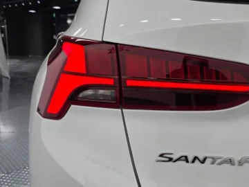 2023 Hyundai Santa Fe с пробегом 30 557 км