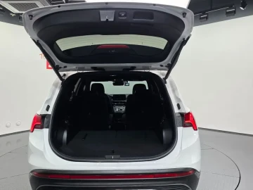 2023 Hyundai Santa Fe с пробегом 30 557 км