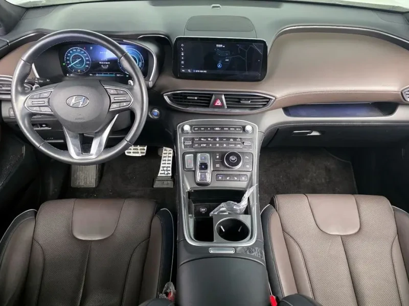 2023 Hyundai Santa Fe с пробегом 35 957 км