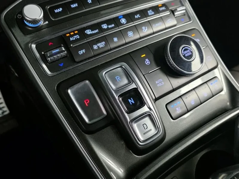 2023 Hyundai Santa Fe с пробегом 35 957 км