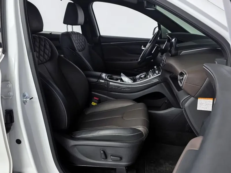 2023 Hyundai Santa Fe с пробегом 35 957 км
