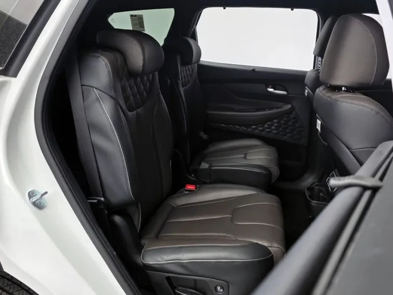 2023 Hyundai Santa Fe с пробегом 35 957 км