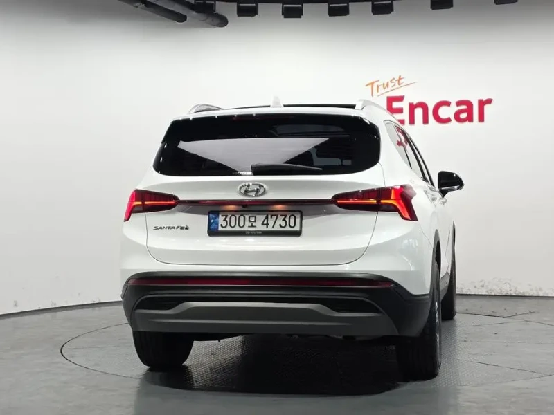 2023 Hyundai Santa Fe с пробегом 37 845 км