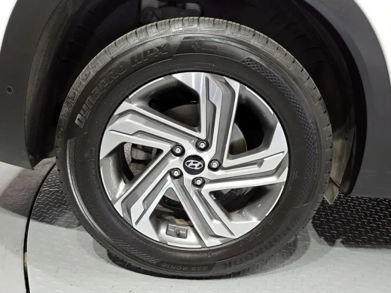 2023 Hyundai Santa Fe с пробегом 37 845 км
