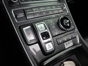 2023 Hyundai Santa Fe с пробегом 37 845 км