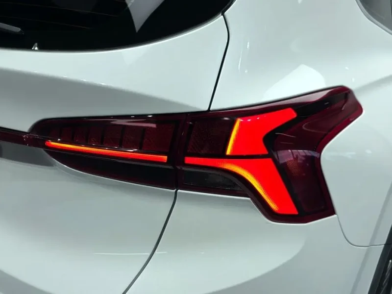 2023 Hyundai Santa Fe с пробегом 37 845 км