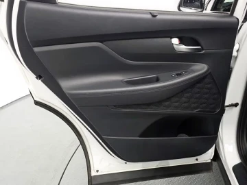 2023 Hyundai Santa Fe с пробегом 37 845 км