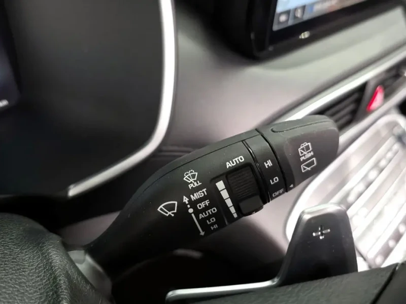 2023 Hyundai Santa Fe с пробегом 37 845 км