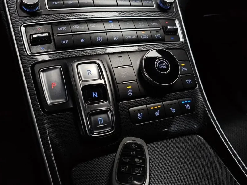 2020 Hyundai Santa Fe с пробегом 61 608 км