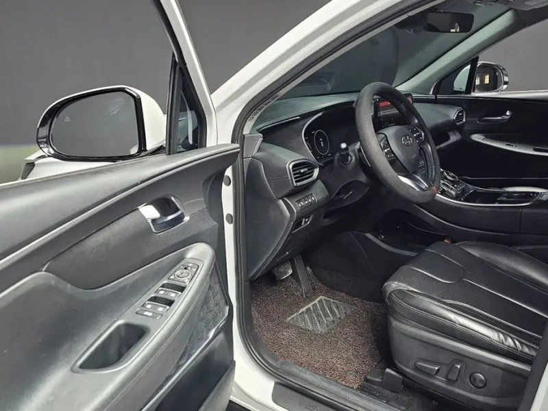 2020 Hyundai Santa Fe с пробегом 61 608 км