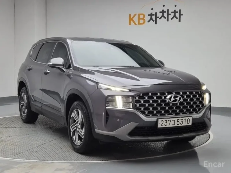 2021 Hyundai Santa Fe с пробегом 127 981 км