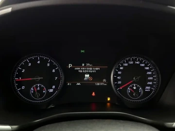 2021 Hyundai Santa Fe с пробегом 128 197 км