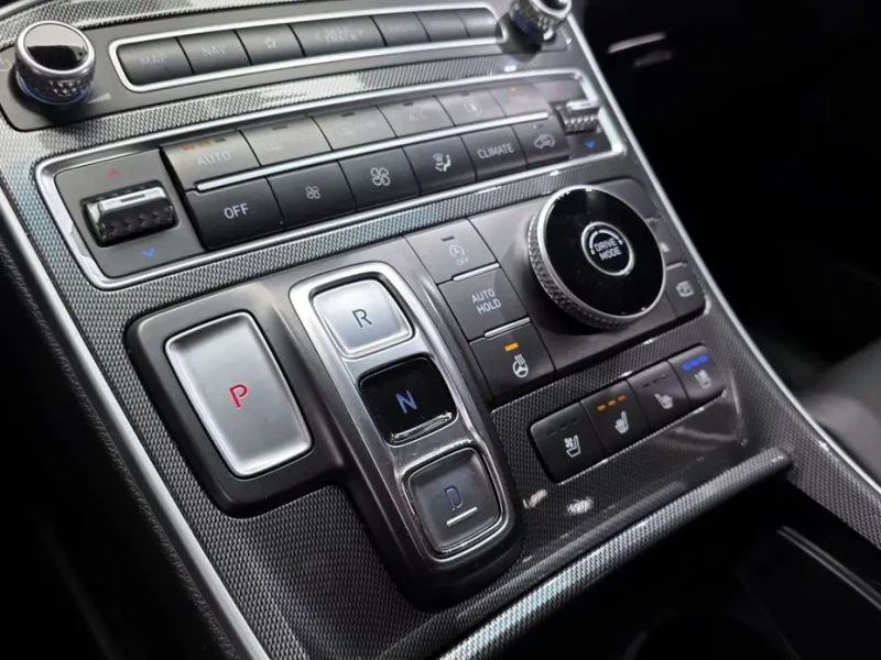 2021 Hyundai Santa Fe с пробегом 128 197 км