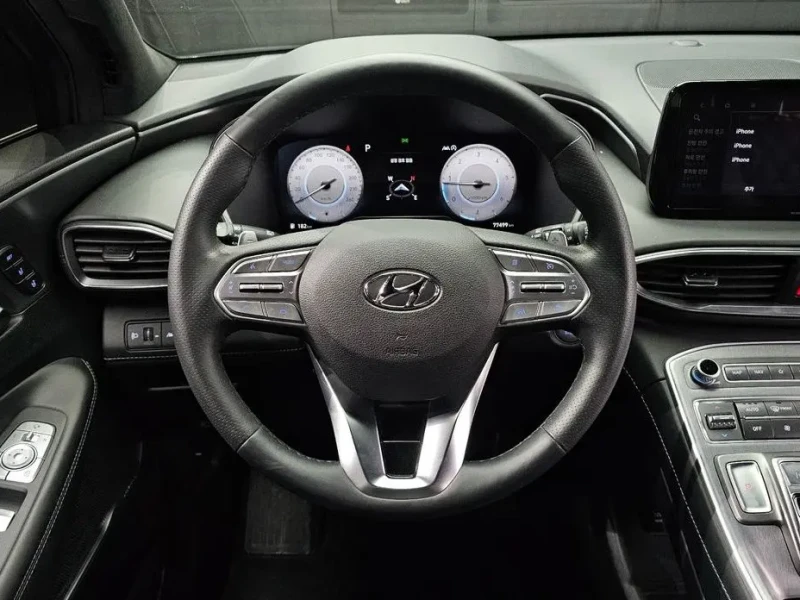 2021 Hyundai Santa Fe с пробегом 77 499 км