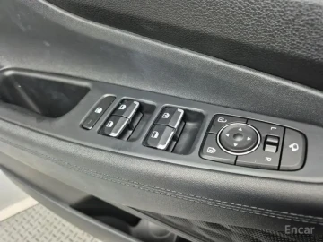 2021 Hyundai Santa Fe с пробегом 127 981 км