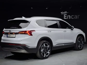 2021 Hyundai Santa Fe с пробегом 81 437 км