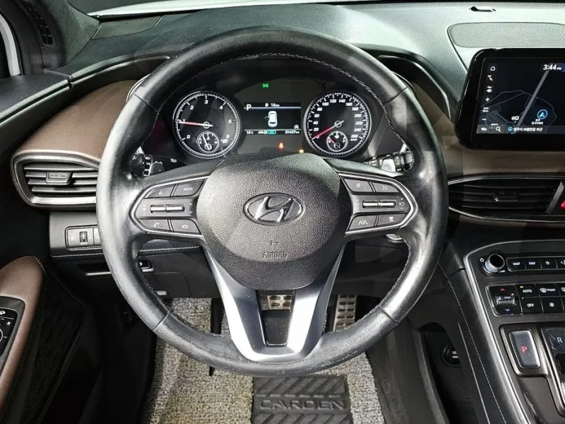 2021 Hyundai Santa Fe с пробегом 81 437 км