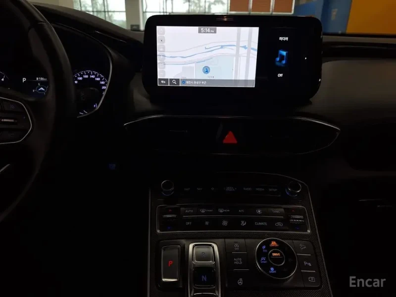 2022 Hyundai Santa Fe с пробегом 99 250 км