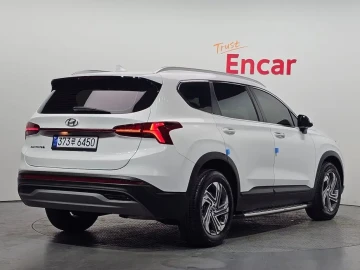 2023 Hyundai Santa Fe с пробегом 48 330 км